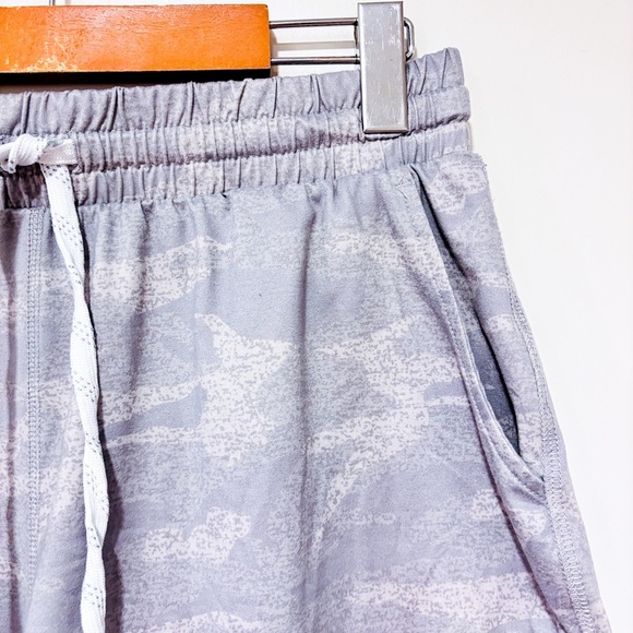 PACIFIC TRAIL Grey sports shorts - Picture 4 of 7